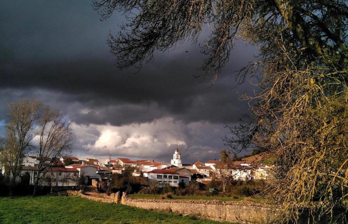 El Venero Villa San Nicolás del Puerto Eksteriør bilde